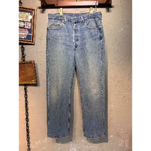[LEVI&#039;s]early 90s vintage 501 jeans, made in u.s.a(~32.5in)